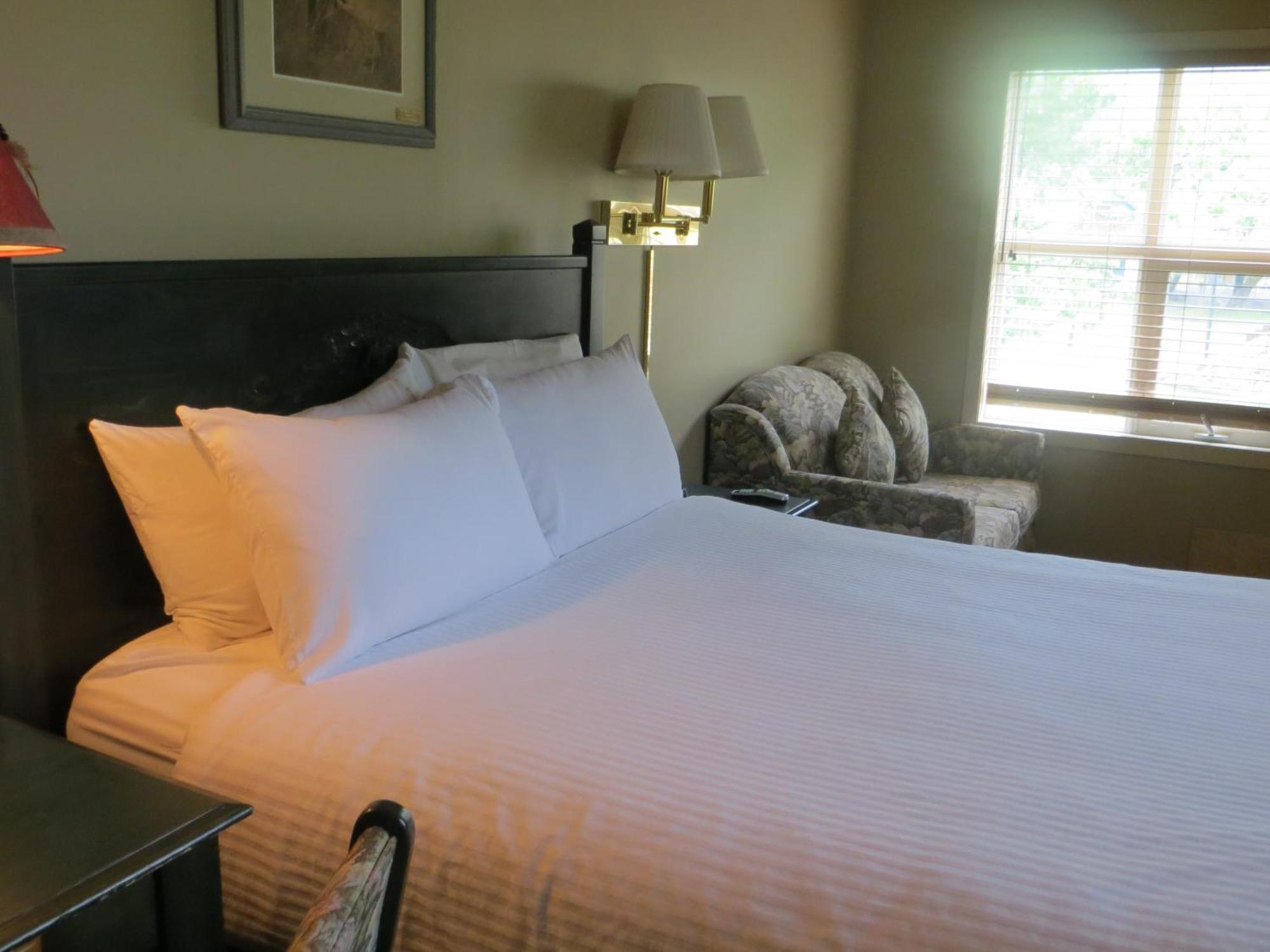 Waterton Lakes Lodge Resort Rum bild